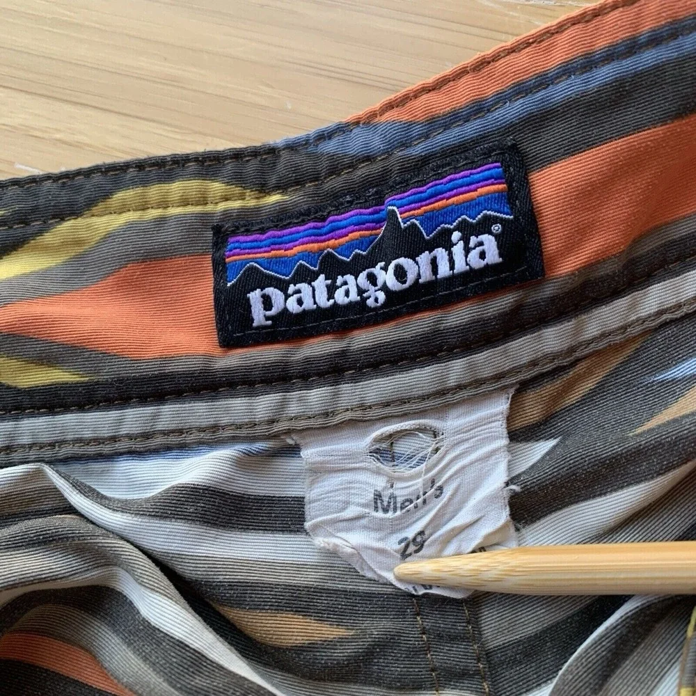 Patagonia Mens Swim Trunks 29 x 8 Board Shorts Unlined Striped Gorpcore Beach